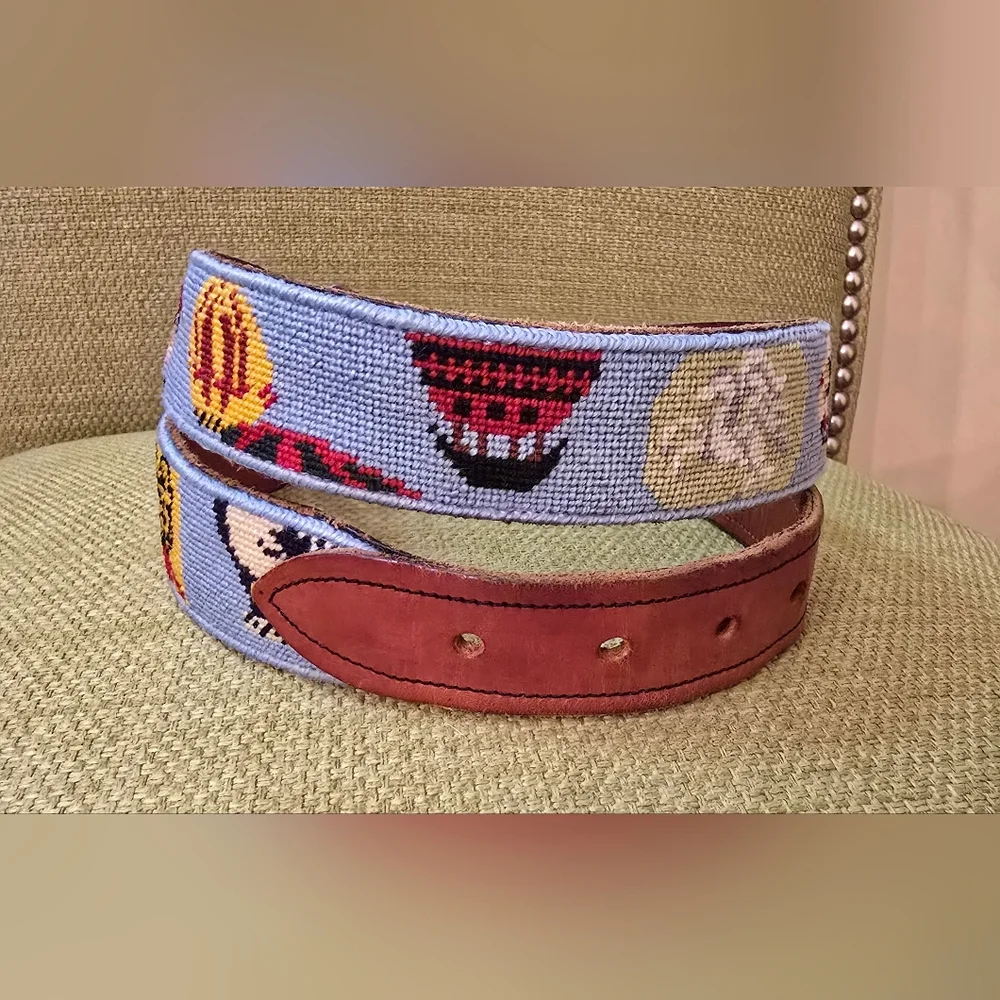 Vintage Handmade Hot Air Balloon Needlepoint Belt - Picture 2 of 8